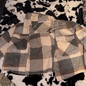 Cropped flannel jacket!!
